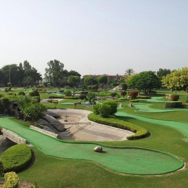 Northern Suites Bahria Town Rawalpindi Exteriör bild