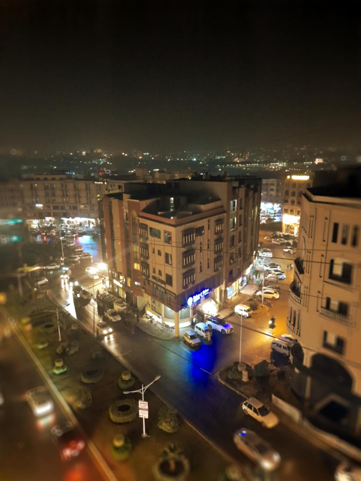 Northern Suites Bahria Town Rawalpindi Rum bild