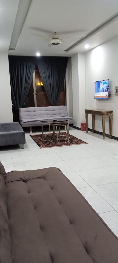 Northern Suites Bahria Town Rawalpindi Exteriör bild